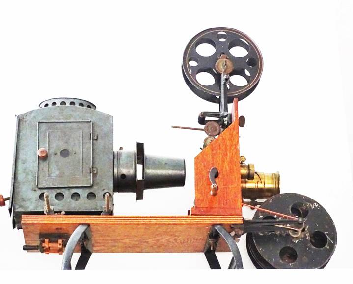 https://antiquephotographica.info/S.%20Lubin%20Projection%20Lens%20for%20Marvel%20Cineograph%20Wood%20Cased%20Model%201903-1908%20Web%20Page%209-26-2019_files/image008.jpg